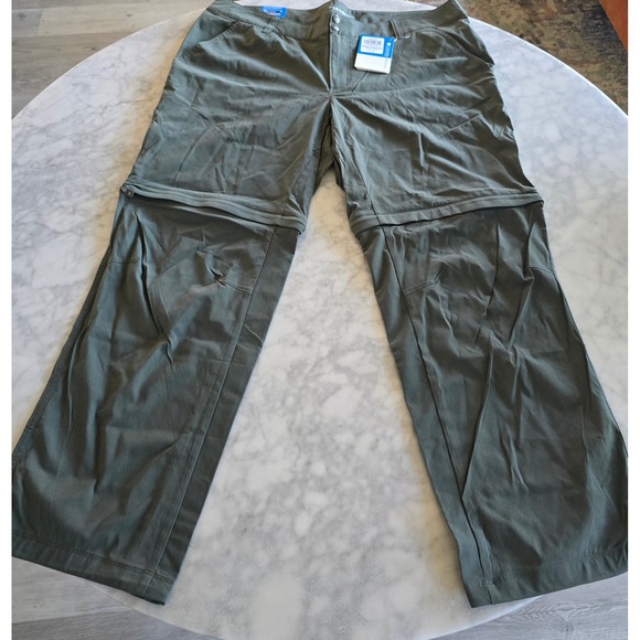 New with tags Columbia Saturday Trail II Convertible Pants Cypress Green 18W